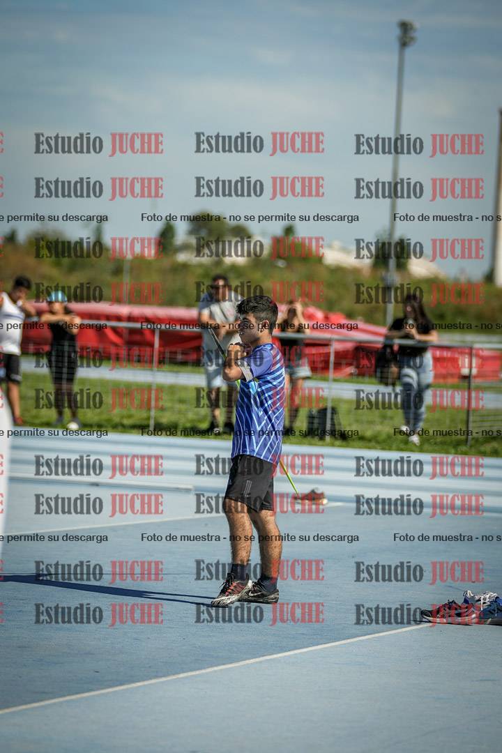 Fotos del lanzamiento de la jabalina de varones