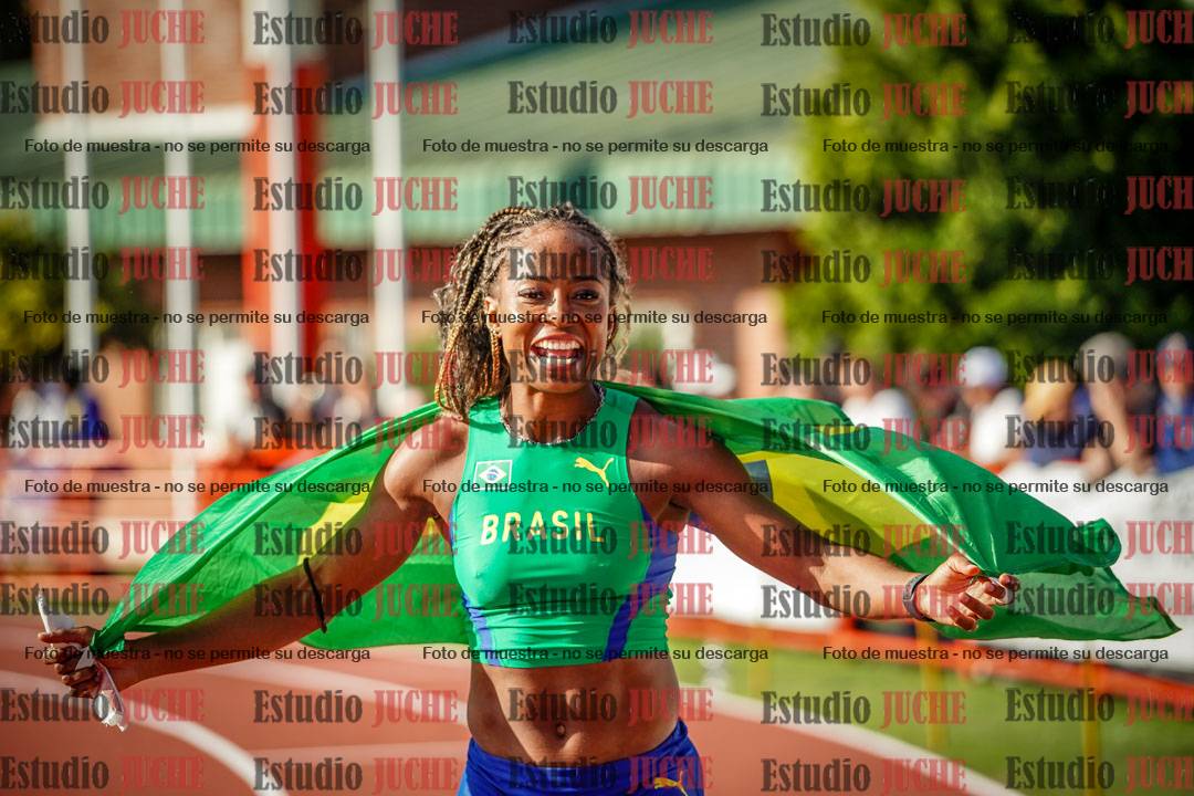 Fotos de algunos extras y podios del día 1