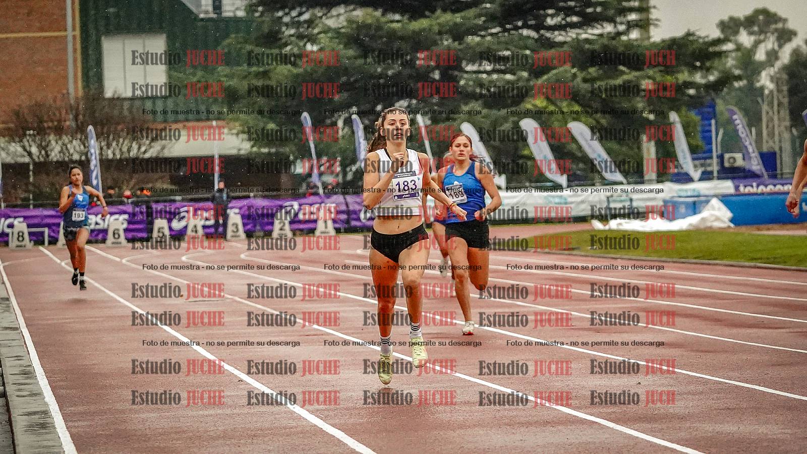 Fotos de los 400 m de mujeres
