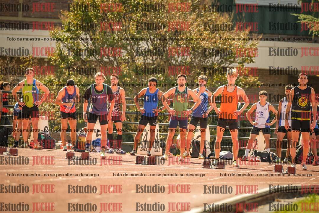 Fotos de los 100 m llanos de varones