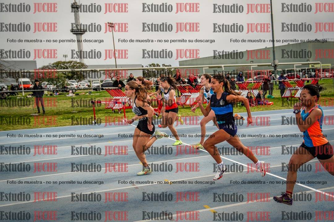 Fotos de los 100 m llanos de mujeres - U17 (FINAL)