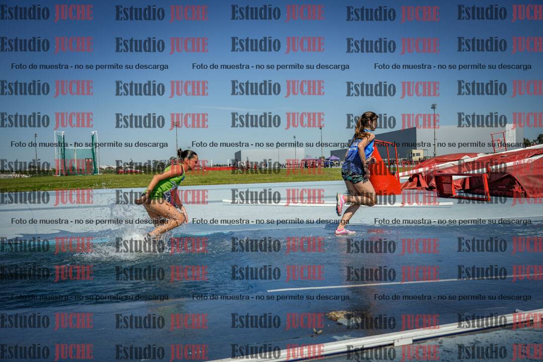 Fotos de los 2000 m con obstáculos de mujeres