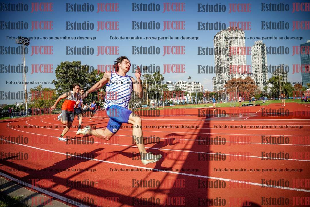 Fotos de los 200 m llanos de varones