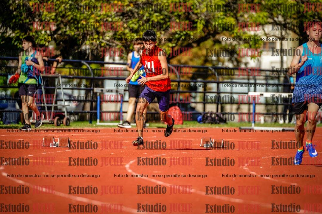 Fotos de los 200 m llanos de varones
