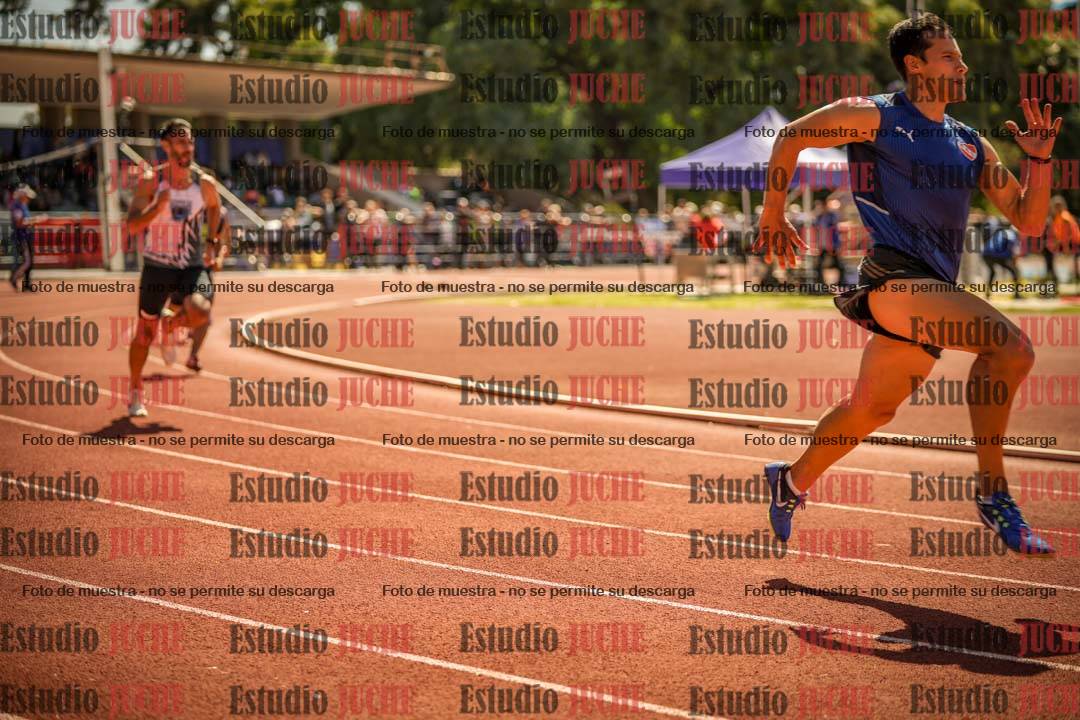 Fotos de los 400 m llanos de varones
