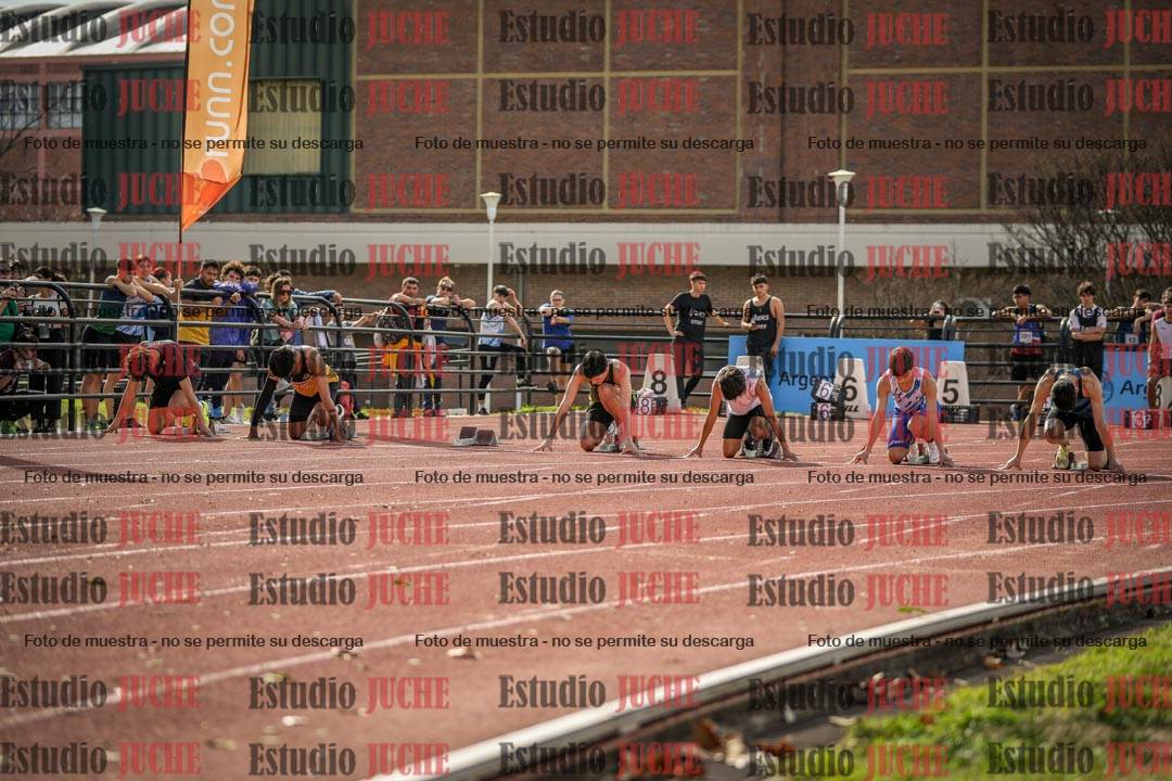 Fotos de los 100 m llanos de varones