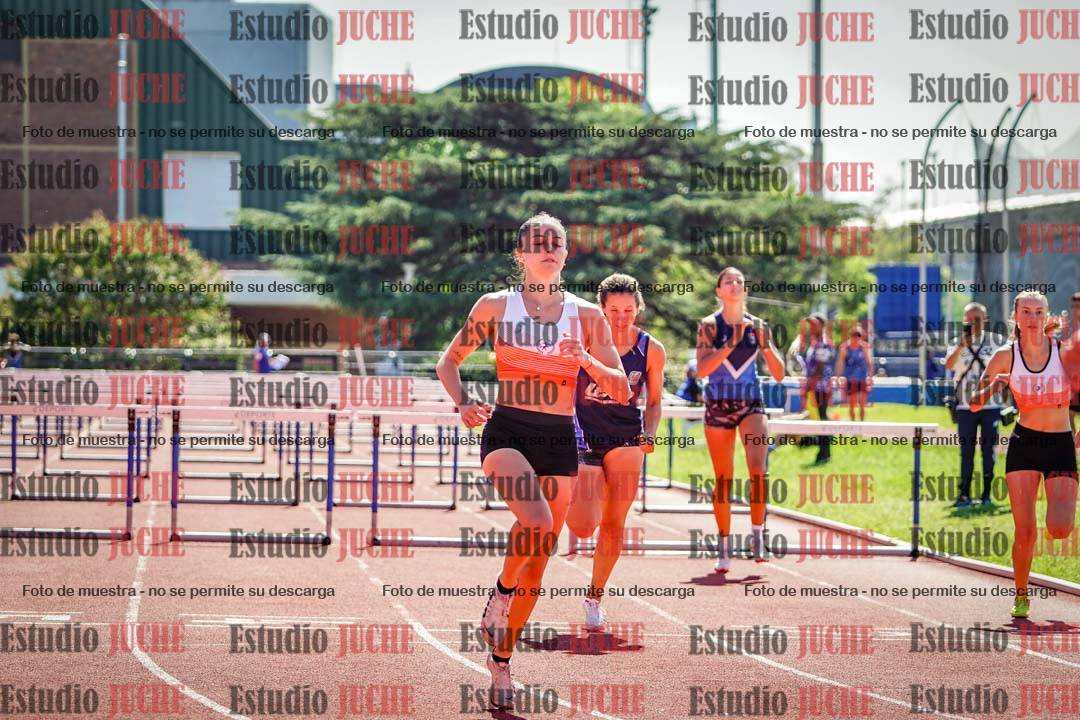 Fotos de los 100 m con vallas de mujeres