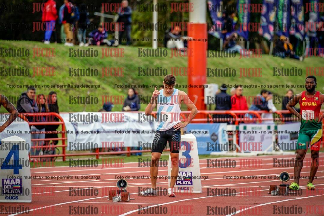 Fotos de los 200 m llanos de varones - FINAL