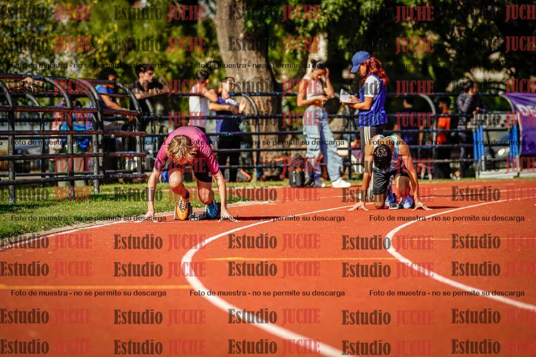 Fotos de los 200 m llanos de varones