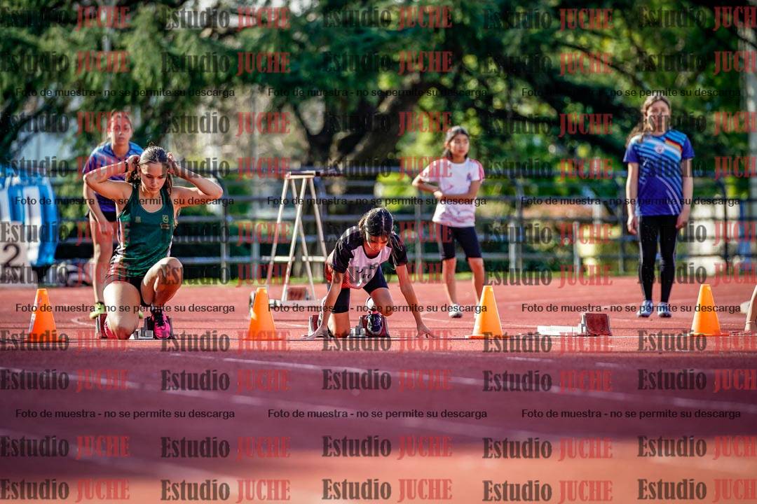 Fotos de los 80 m llanos de mujeres