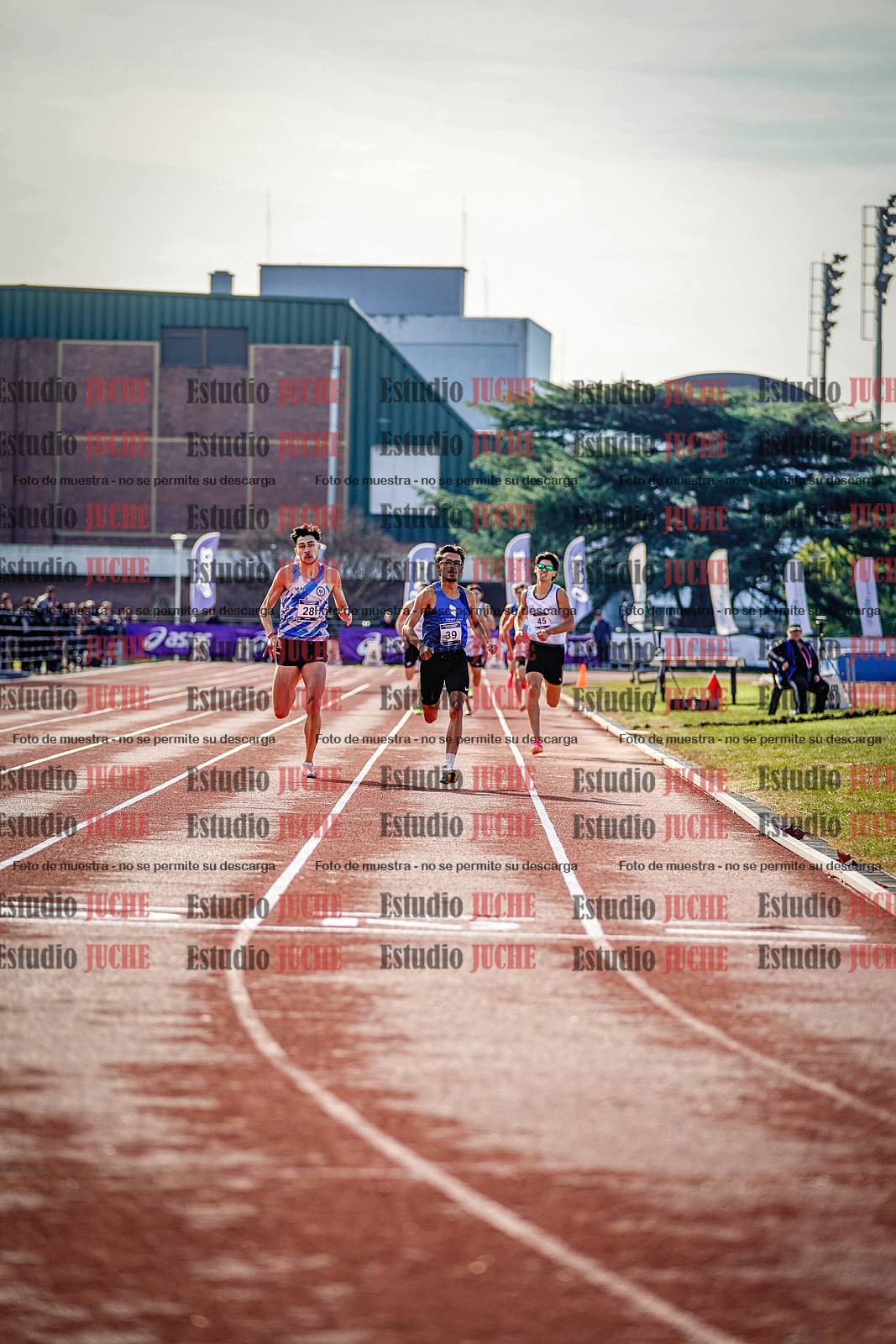 Fotos de los 800 m de varones