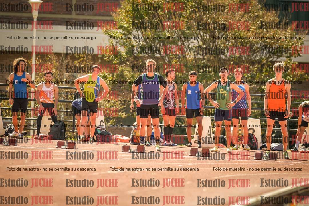 Fotos de los 100 m llanos de varones