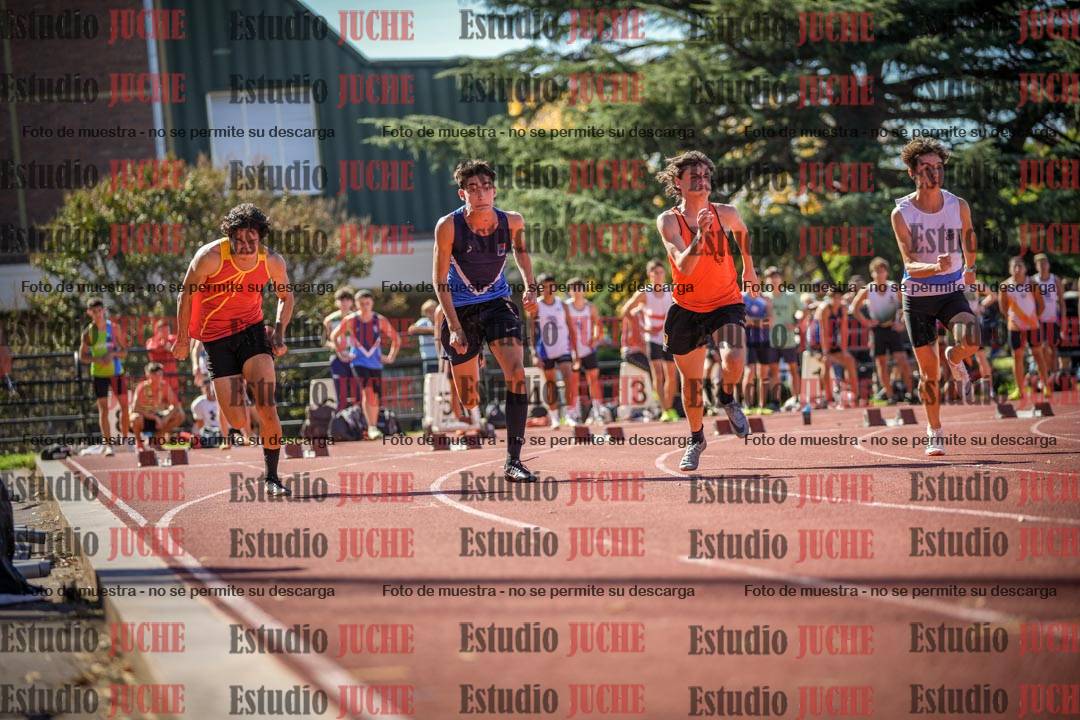Fotos de los 100 m llanos de varones