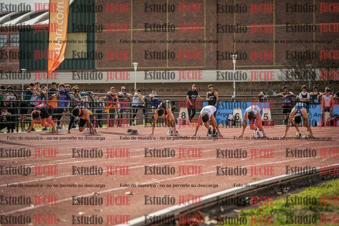 Fotos de los 100 m llanos de varones