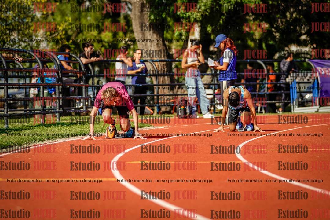 Fotos de los 200 m llanos de varones