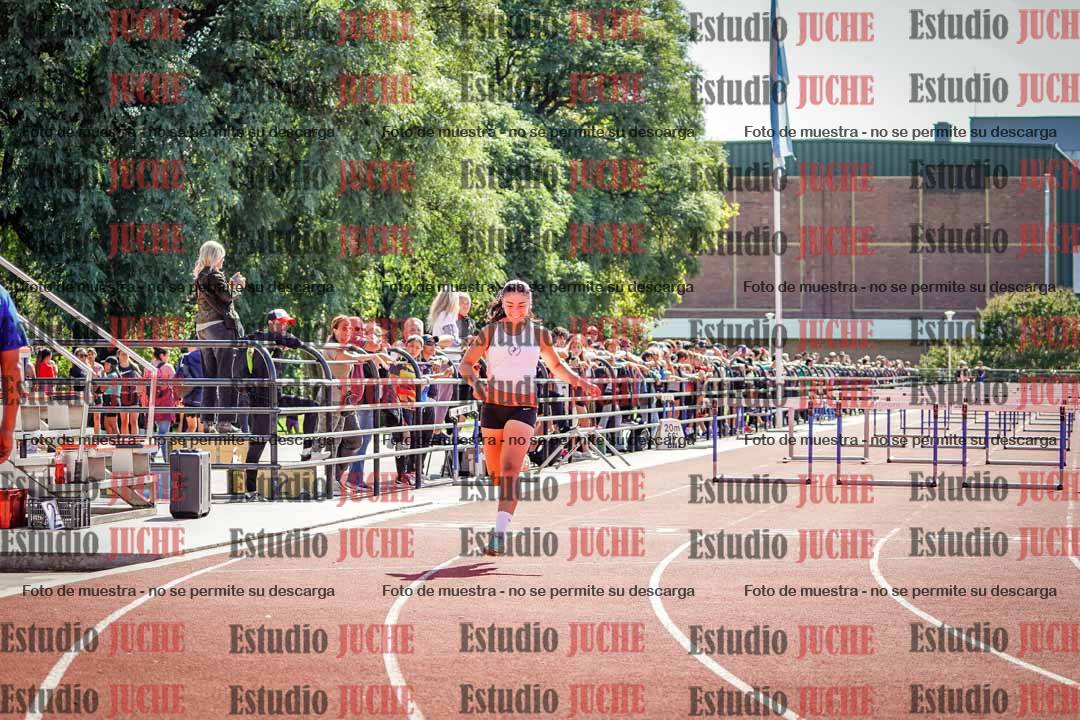 Fotos de los 100 m con vallas de mujeres