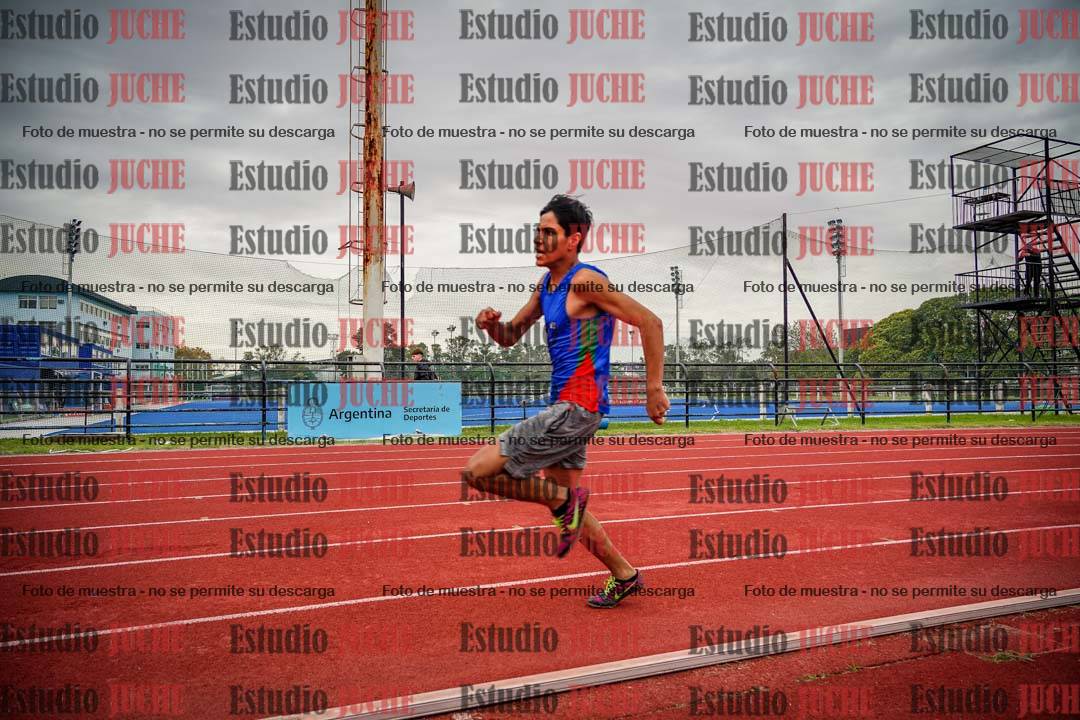 Fotos de los 200 m llanos de varones