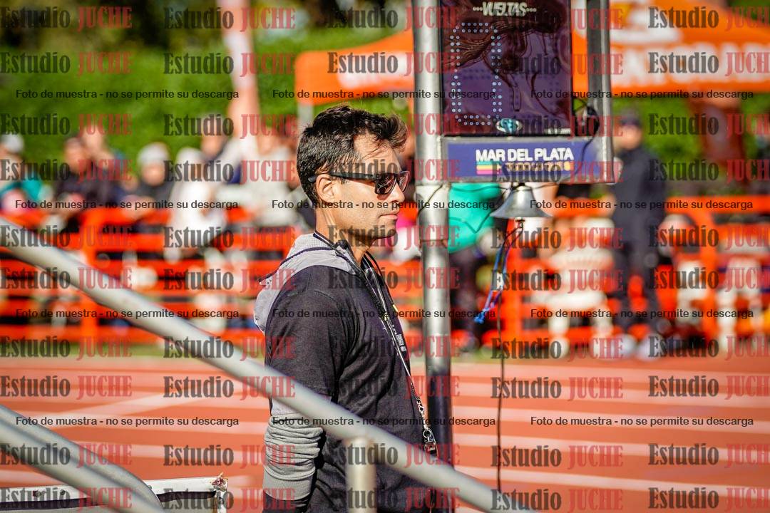 Fotos de jueces y auxiliares de los 3 días