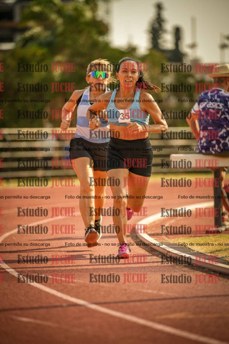 Fotos de los 1500 m llanos de mujeres