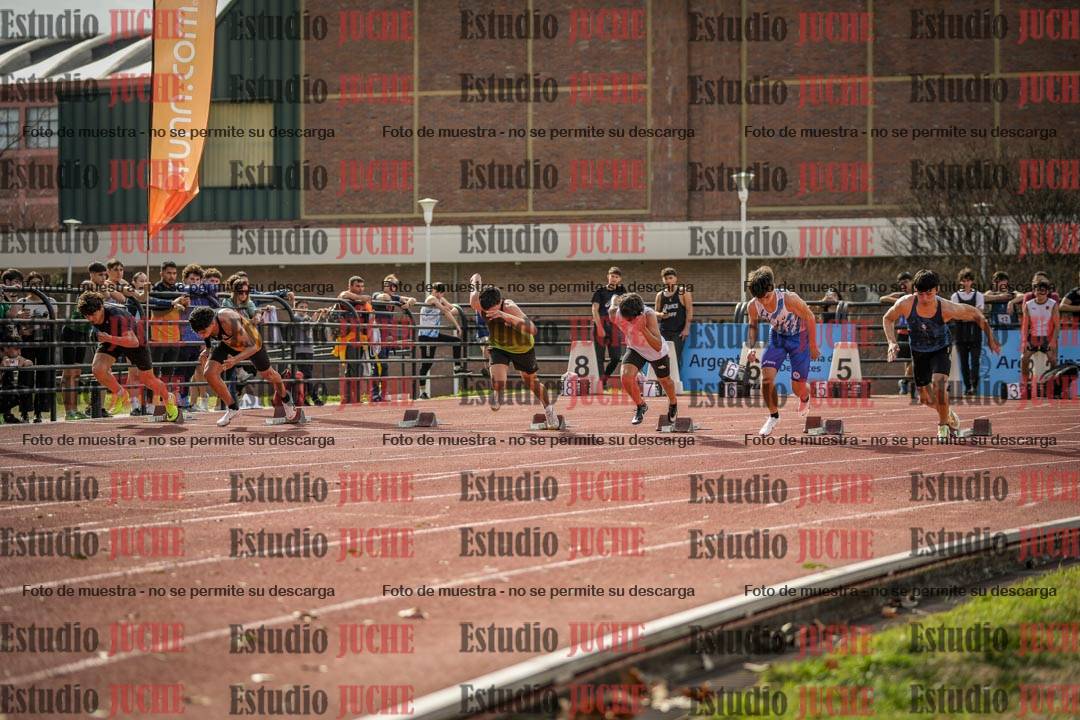 Fotos de los 100 m llanos de varones