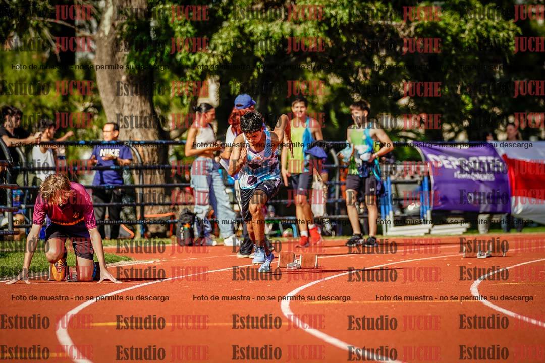 Fotos de los 200 m llanos de varones