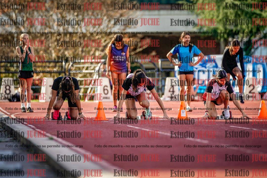 Fotos de los 80 m llanos de mujeres