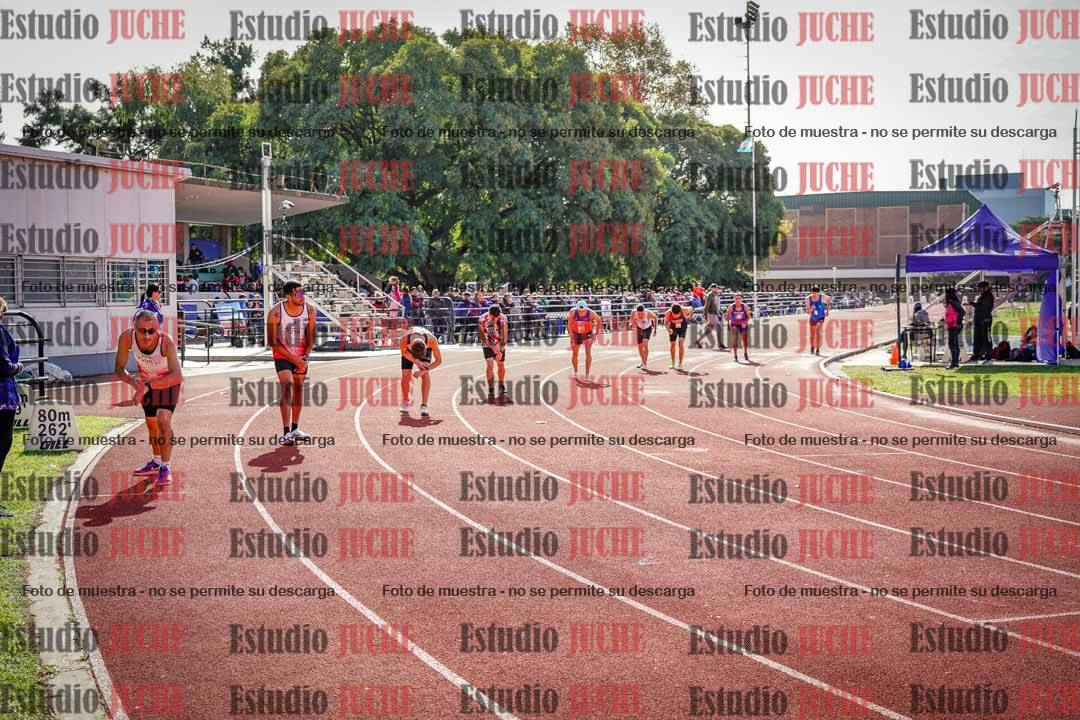 Fotos de los 800 m llanos de varones