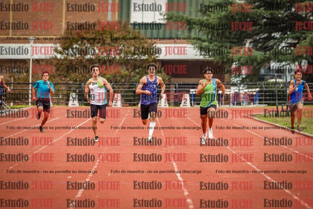 Fotos de los 200 m llanos de varones
