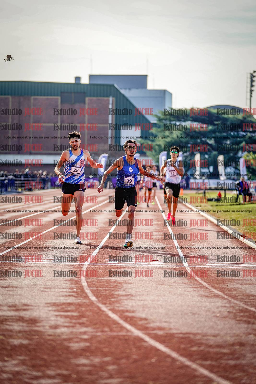 Fotos de los 800 m de varones