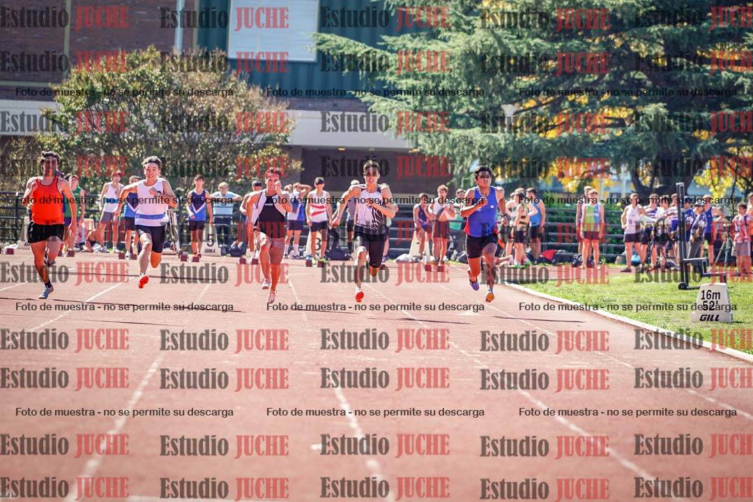 Fotos de los 100 m llanos de varones
