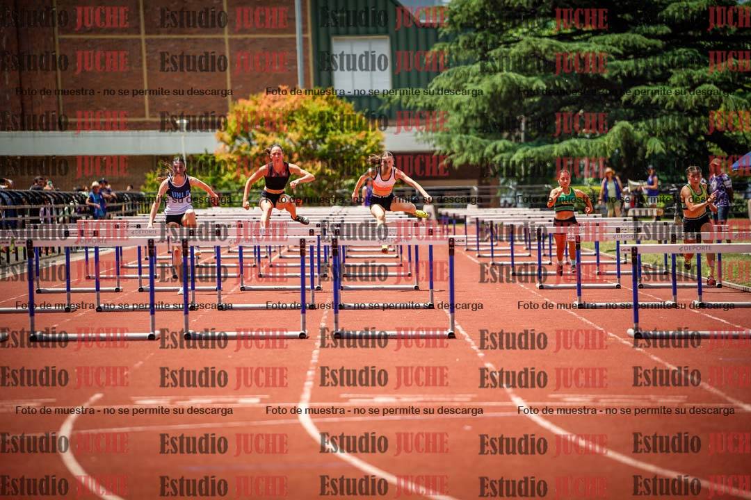 Fotos de los 100 m con vallas de mujeres