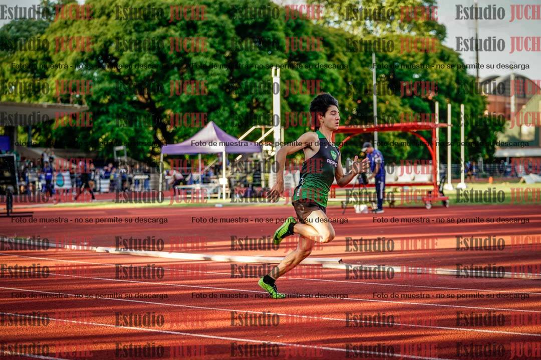Fotos de los 400 m llanos de varones