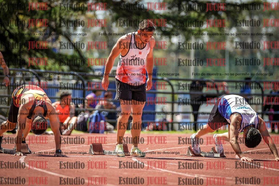Fotos de los 100 m llanos de varones