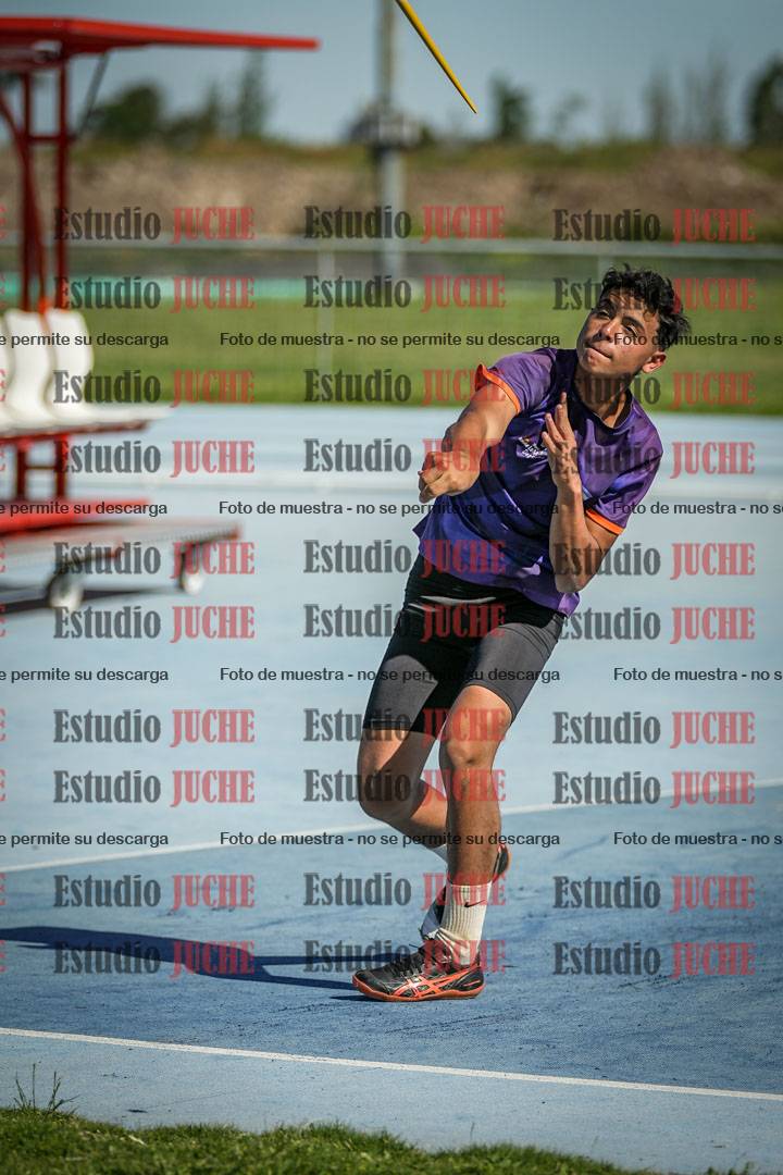 Fotos del lanzamiento de la jabalina de varones