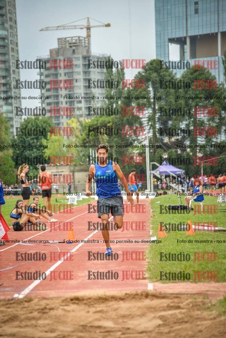 Fotos del salto triple - tabla de 8 y 10