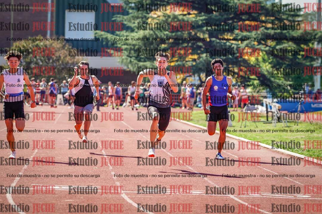 Fotos de los 100 m llanos de varones