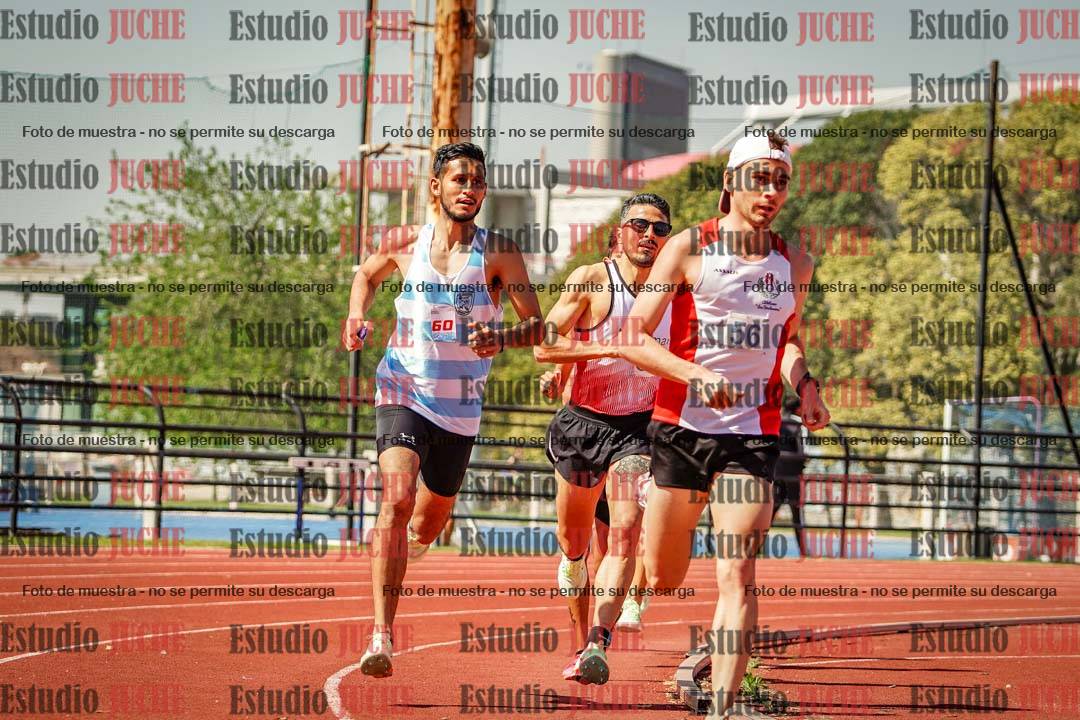 Fotos de los 1500 m llanos de varones