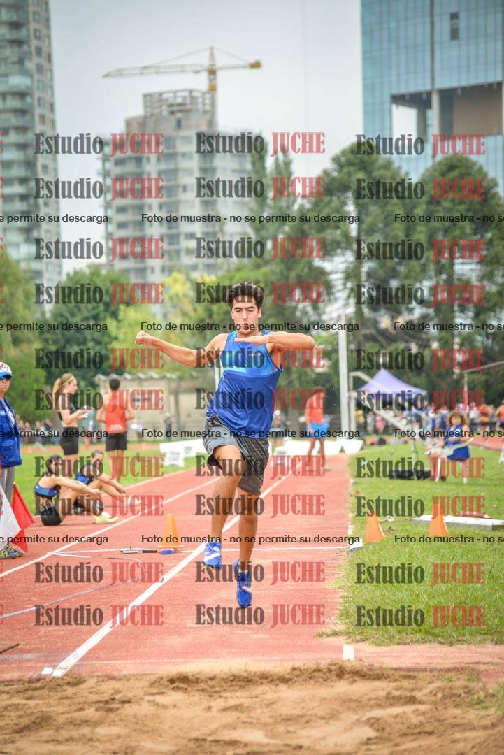Fotos del salto triple - tabla de 8 y 10
