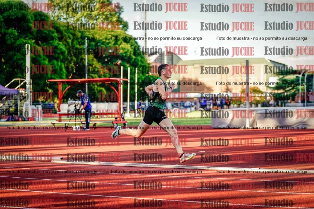 Fotos de los 400 m llanos de varones