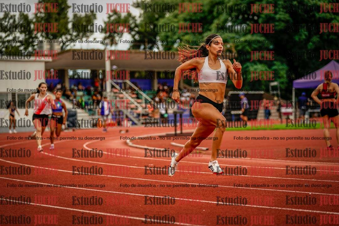 Fotos de los 400 m con vallas de mujeres