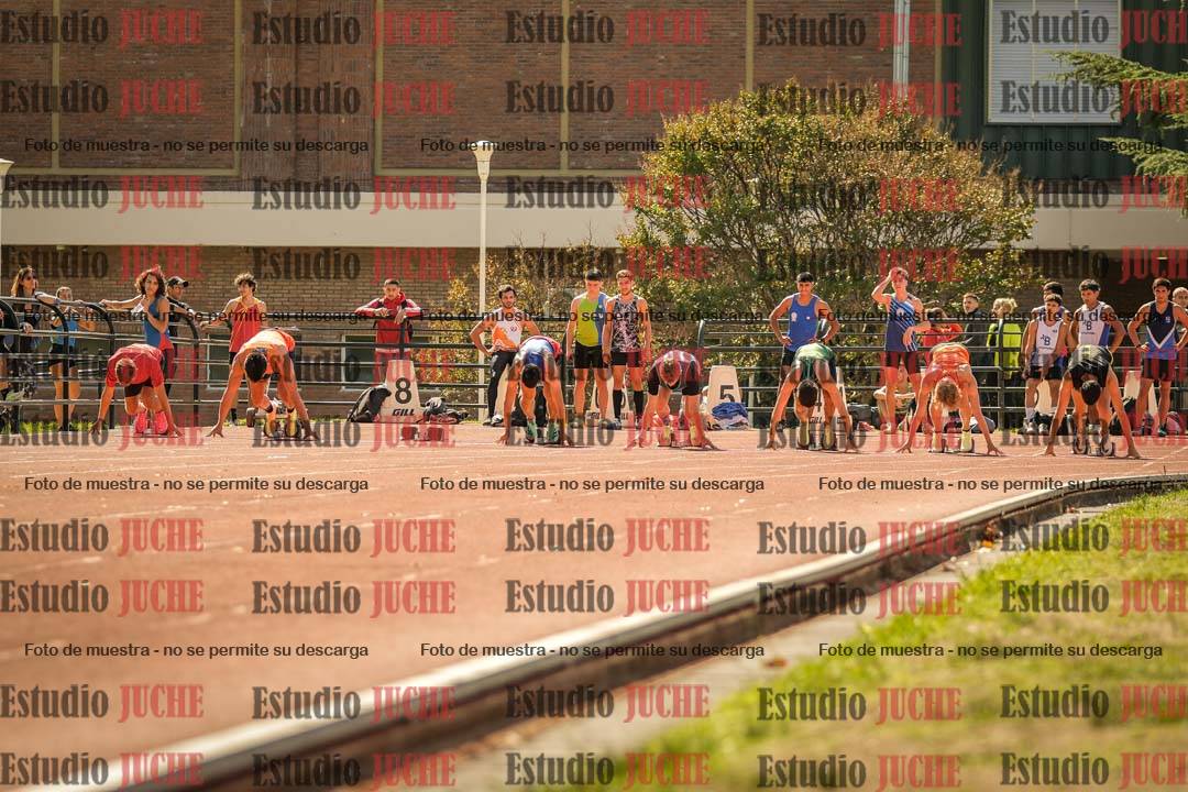 Fotos de los 100 m llanos de varones