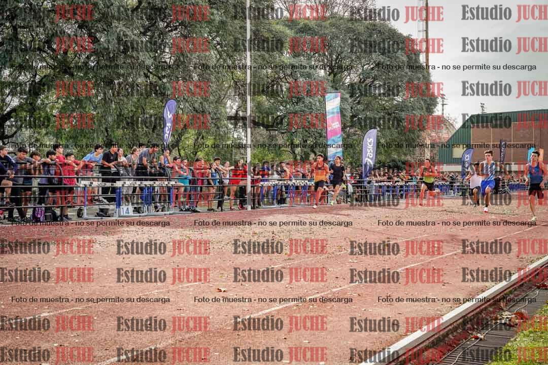 Fotos de los 100 m llanos de varones