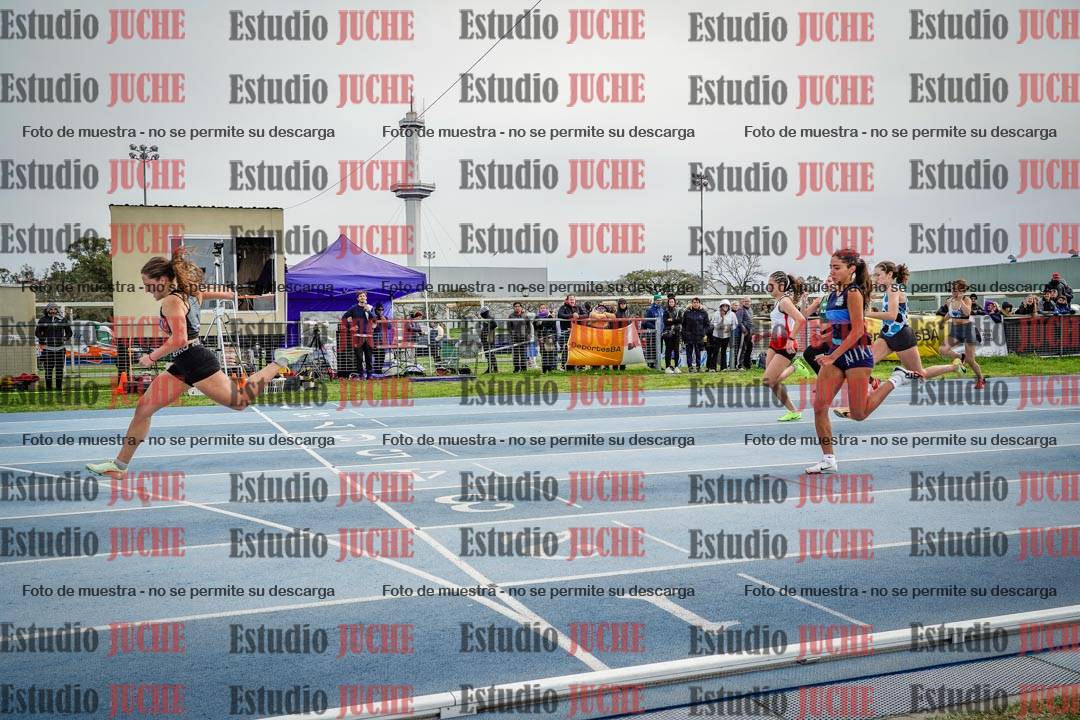 Fotos de los 100 m llanos de mujeres - U17 (FINAL)