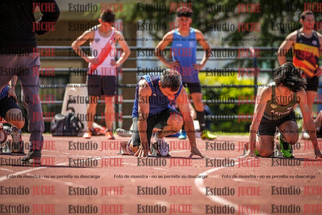 Fotos de los 100 m llanos de varones