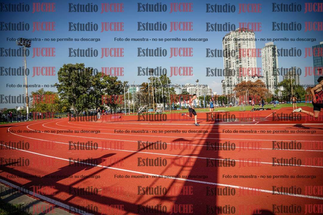 Fotos de los 200 m llanos de varones