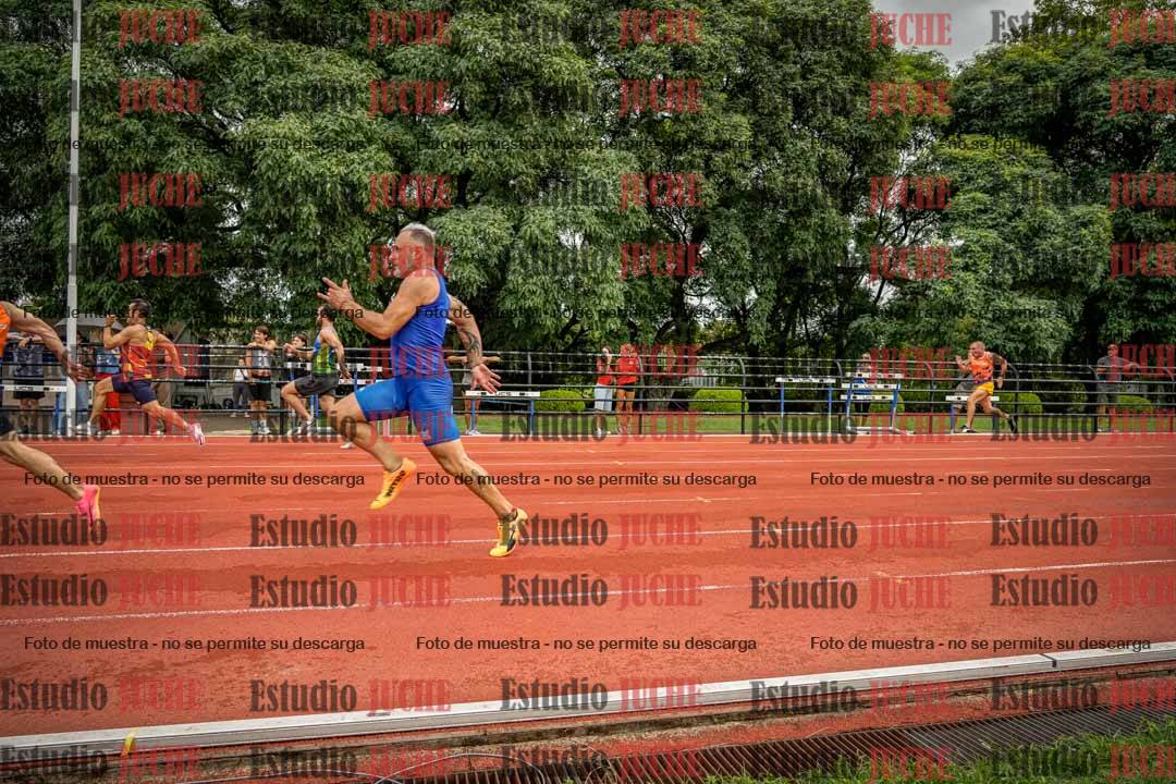 Fotos de los 100 m llanos de varones