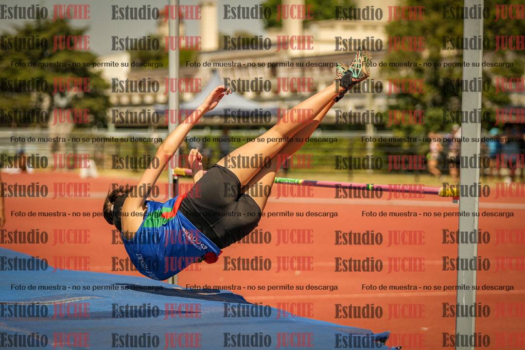 Fotos del salto en alto de mujeres