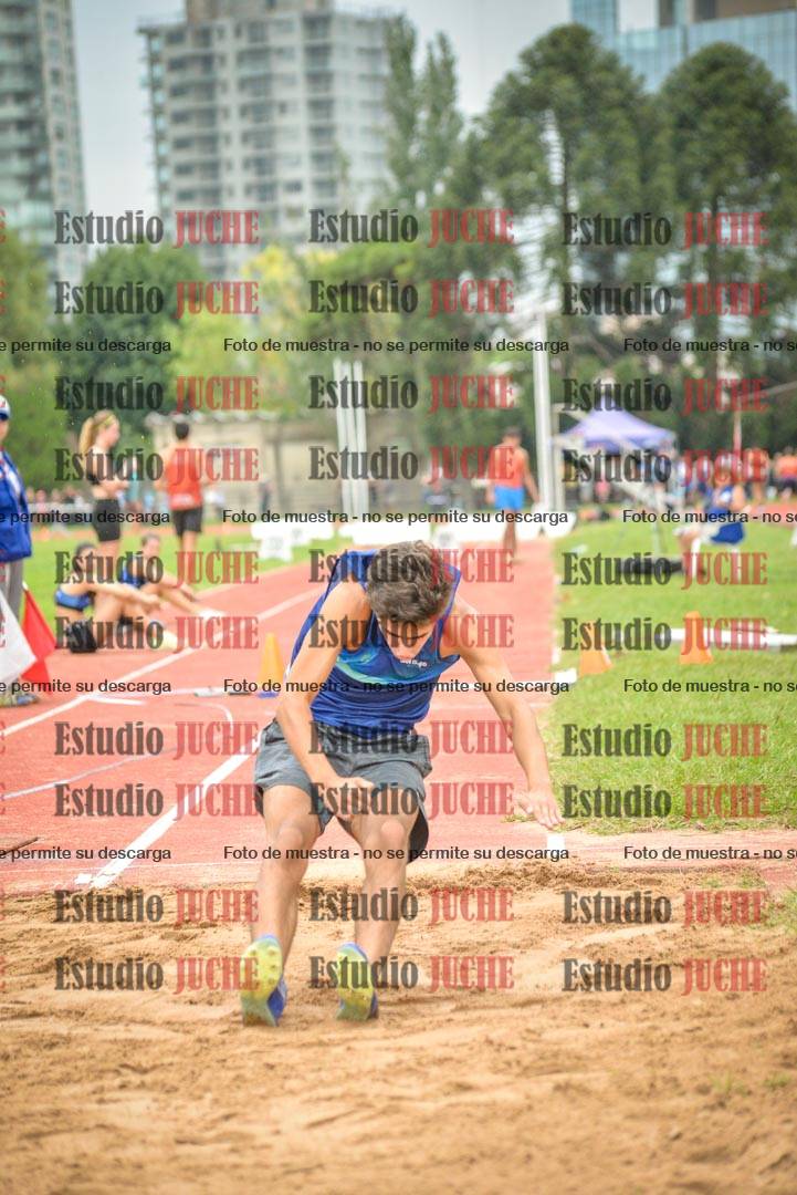 Fotos del salto triple - tabla de 8 y 10