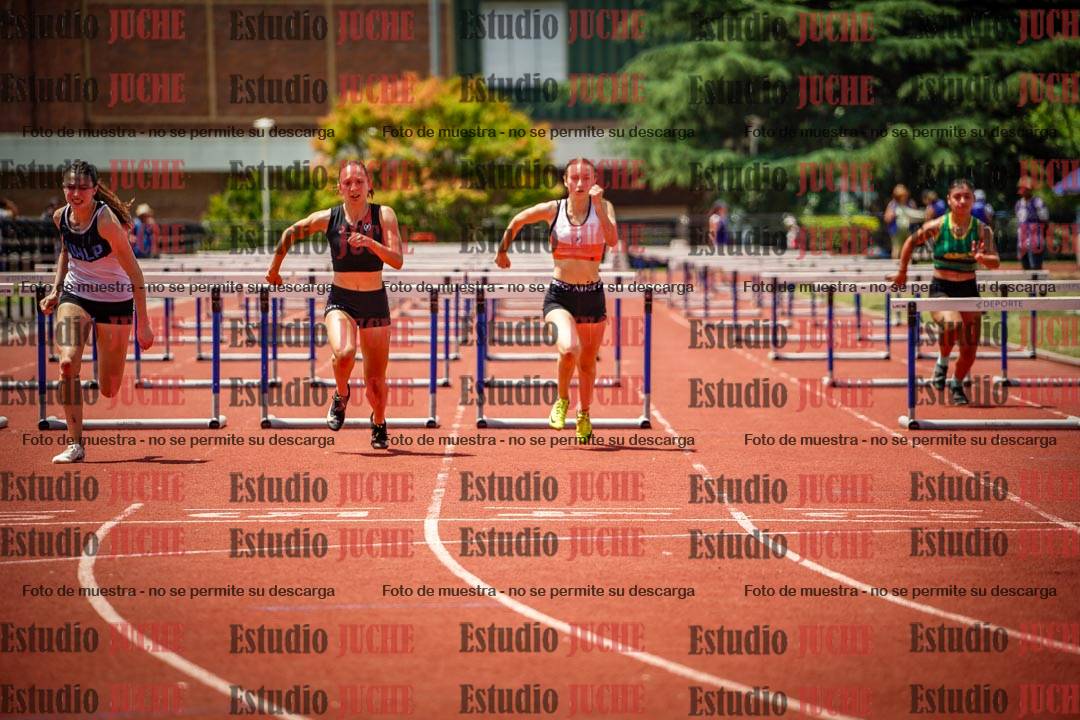 Fotos de los 100 m con vallas de mujeres