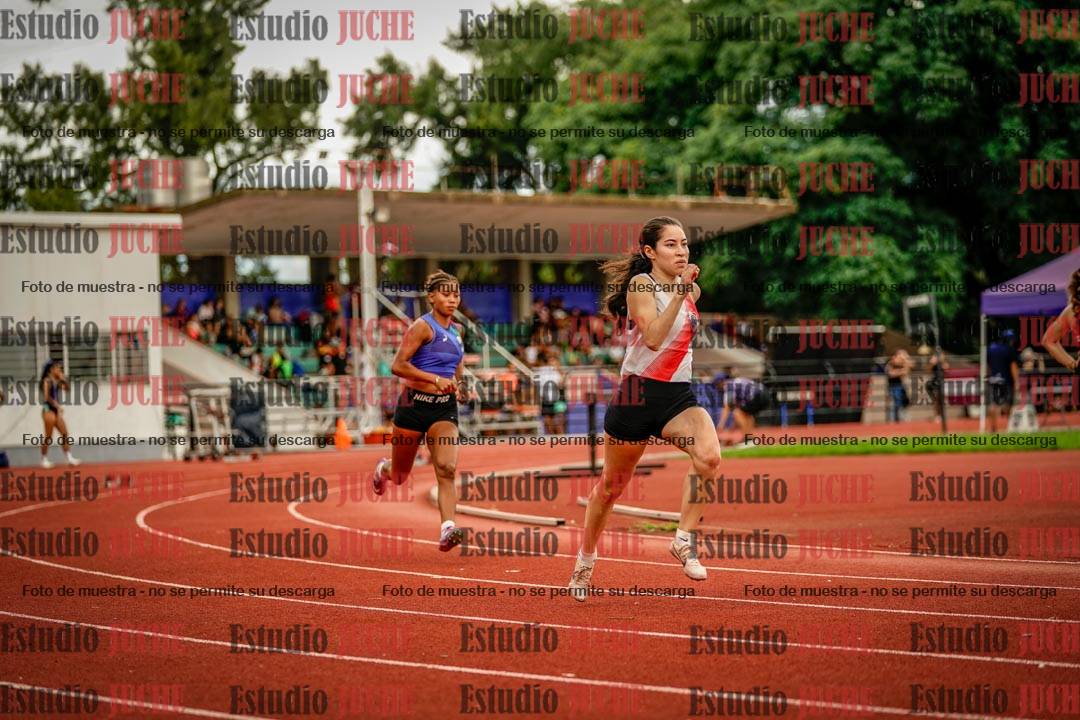 Fotos de los 400 m con vallas de mujeres